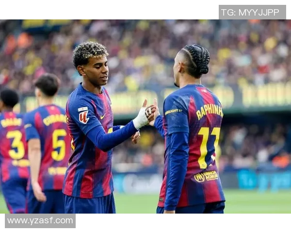 比利亚雷亚尔与巴塞罗那精彩对决直播全程回顾与分析